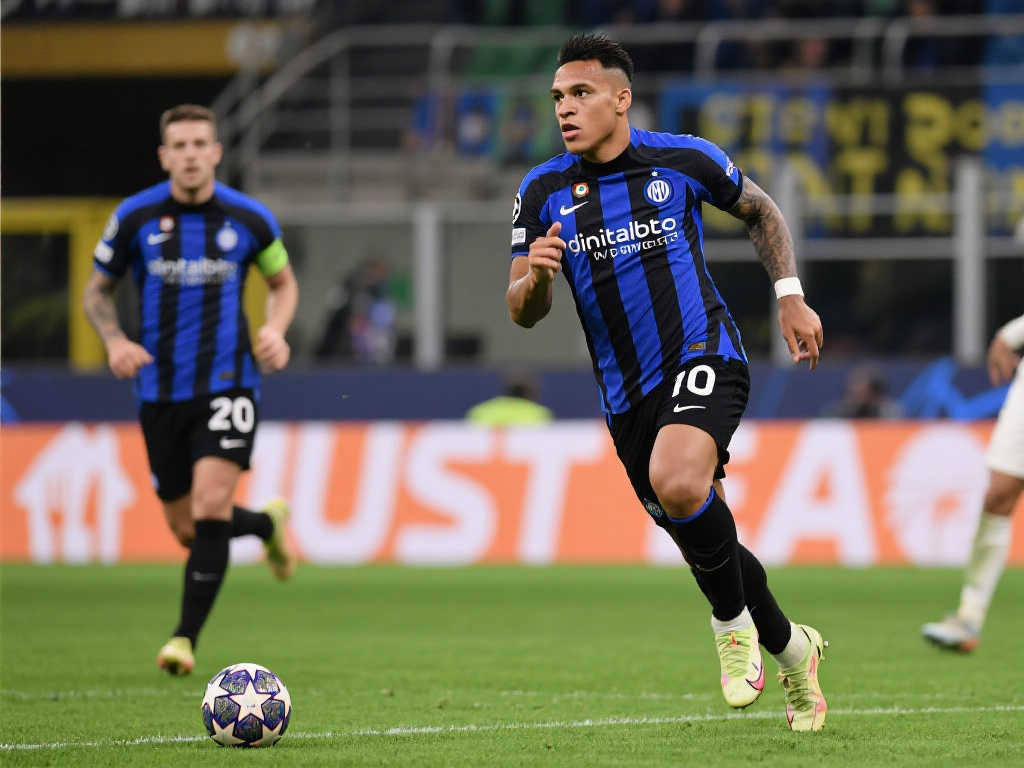 比赛精彩瞬 比赛精彩瞬